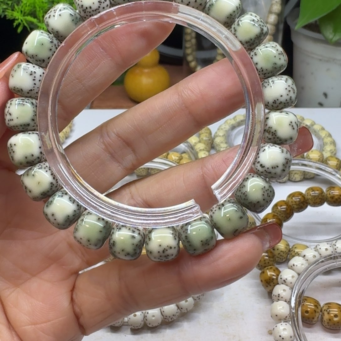 星月菩提手串10.9y小文星月