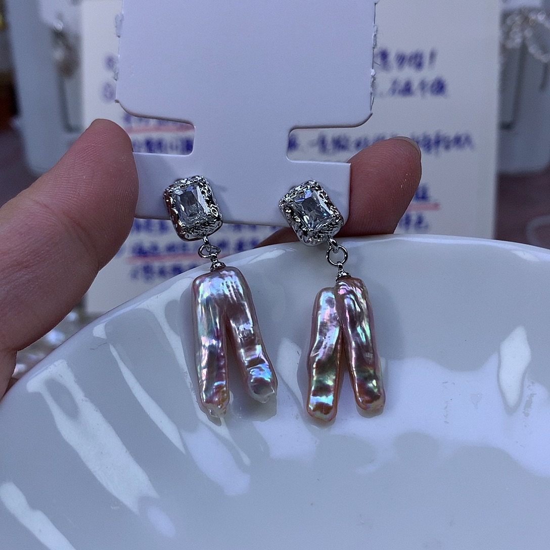 姗***姗非金属合金福利耳饰3429