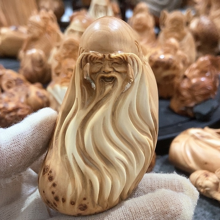 柏木（崖柏）留疤寿星