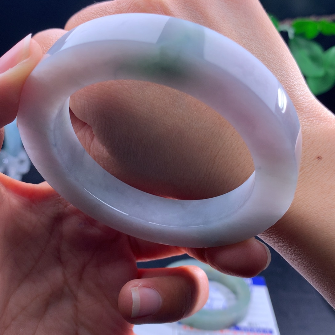 定制翡翠手镯未镶嵌