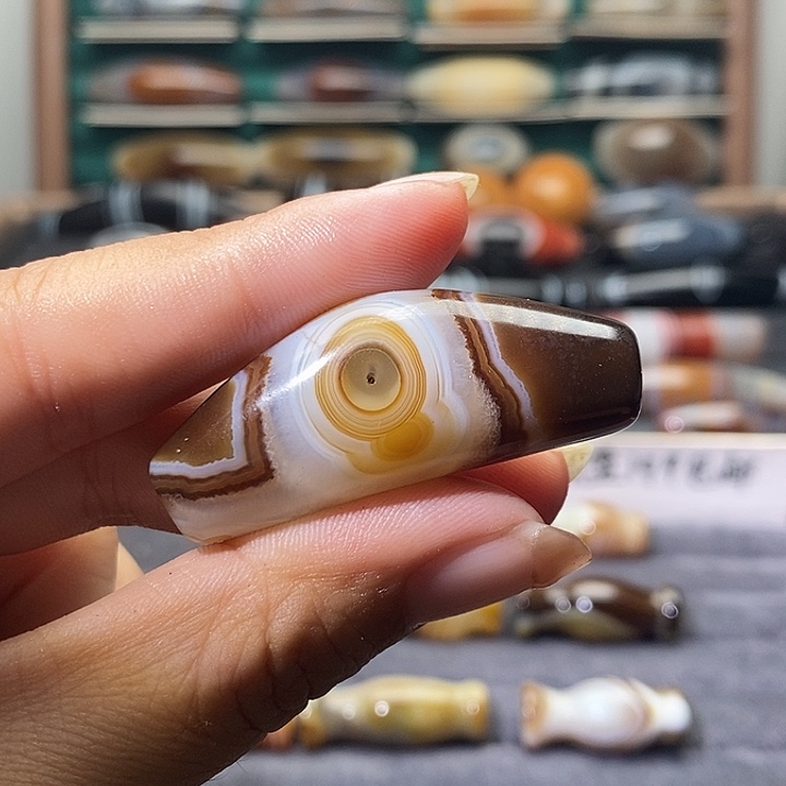 提***乐玛瑙/玉髓未镶嵌吊坠(不含链)