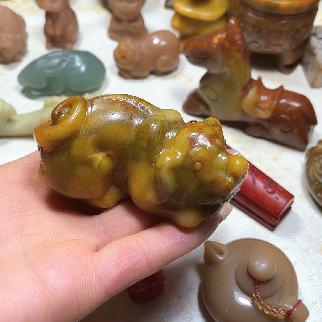 白玉菩提吊坠白玉菩提吊坠