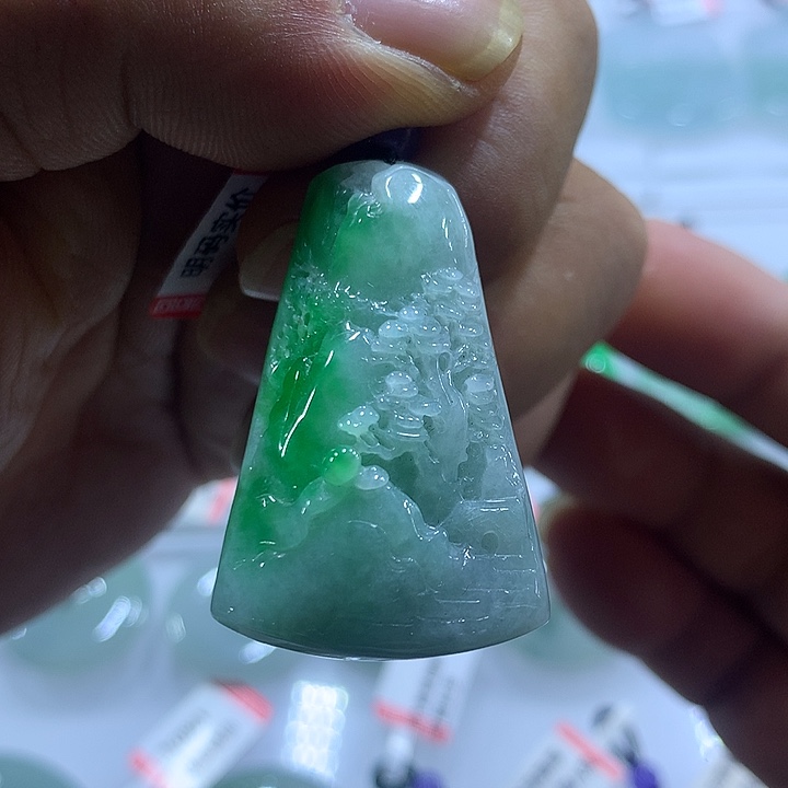 翡翠未镶嵌颈饰天然翡翠A货吊坠末镶嵌