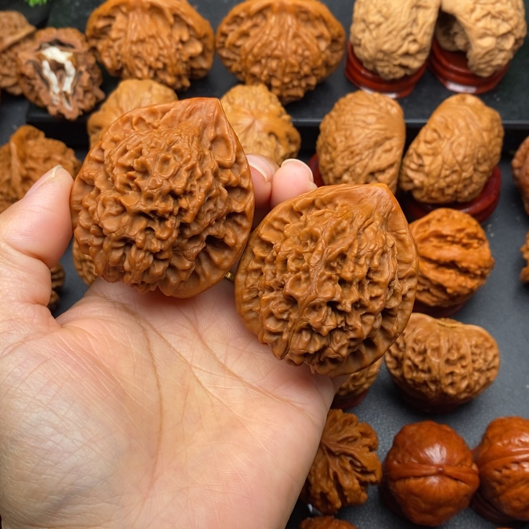 文玩核桃把件47官帽