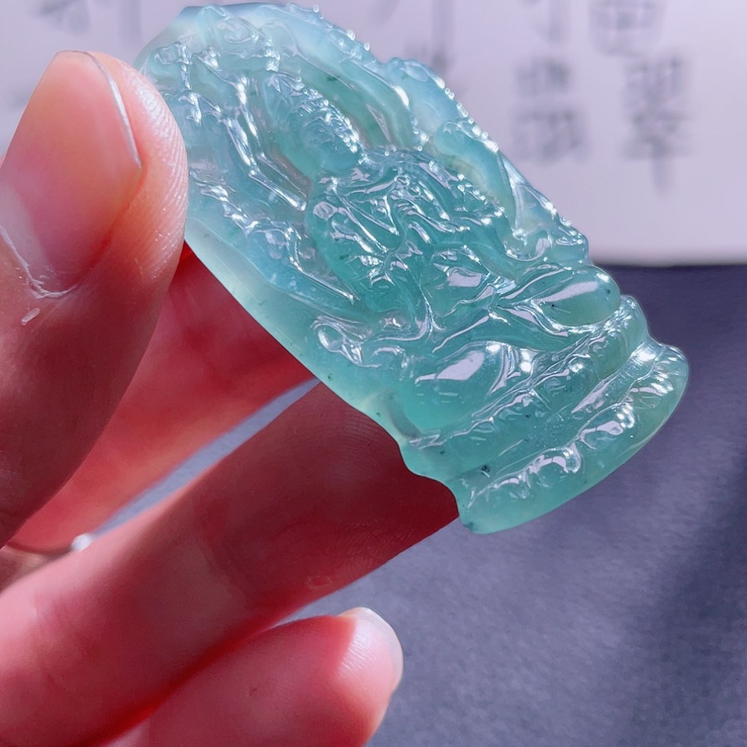 翡翠颈饰未镶嵌888888888