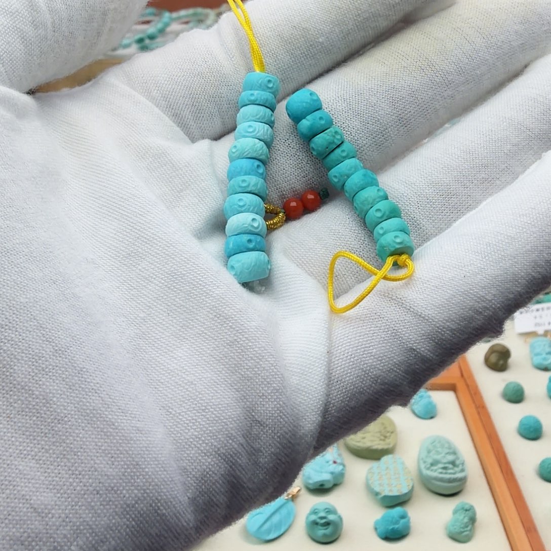 春****绿松石未镶嵌珠宝奇石