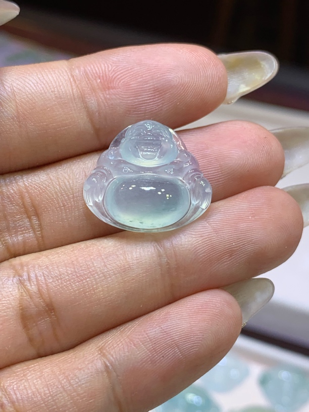 缅甸天然翡翠A货，种老起冰起荧光飘花佛公，底干净细腻越看越爱