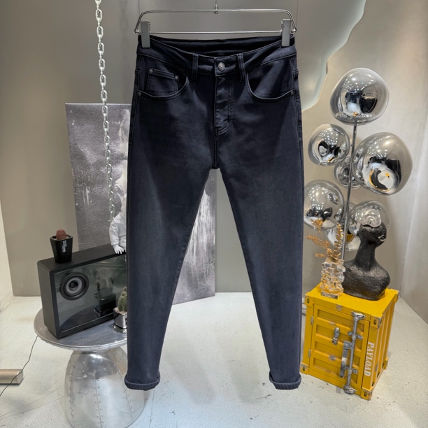 秋冬高品质抓绒弹力修身小脚男士牛仔裤百搭显瘦时尚黑灰色烟灰