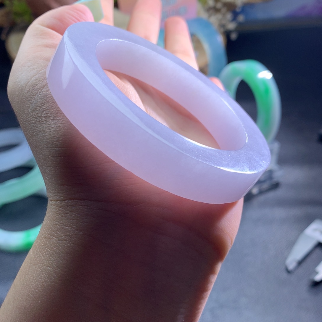 未镶嵌翡翠定制翡翠