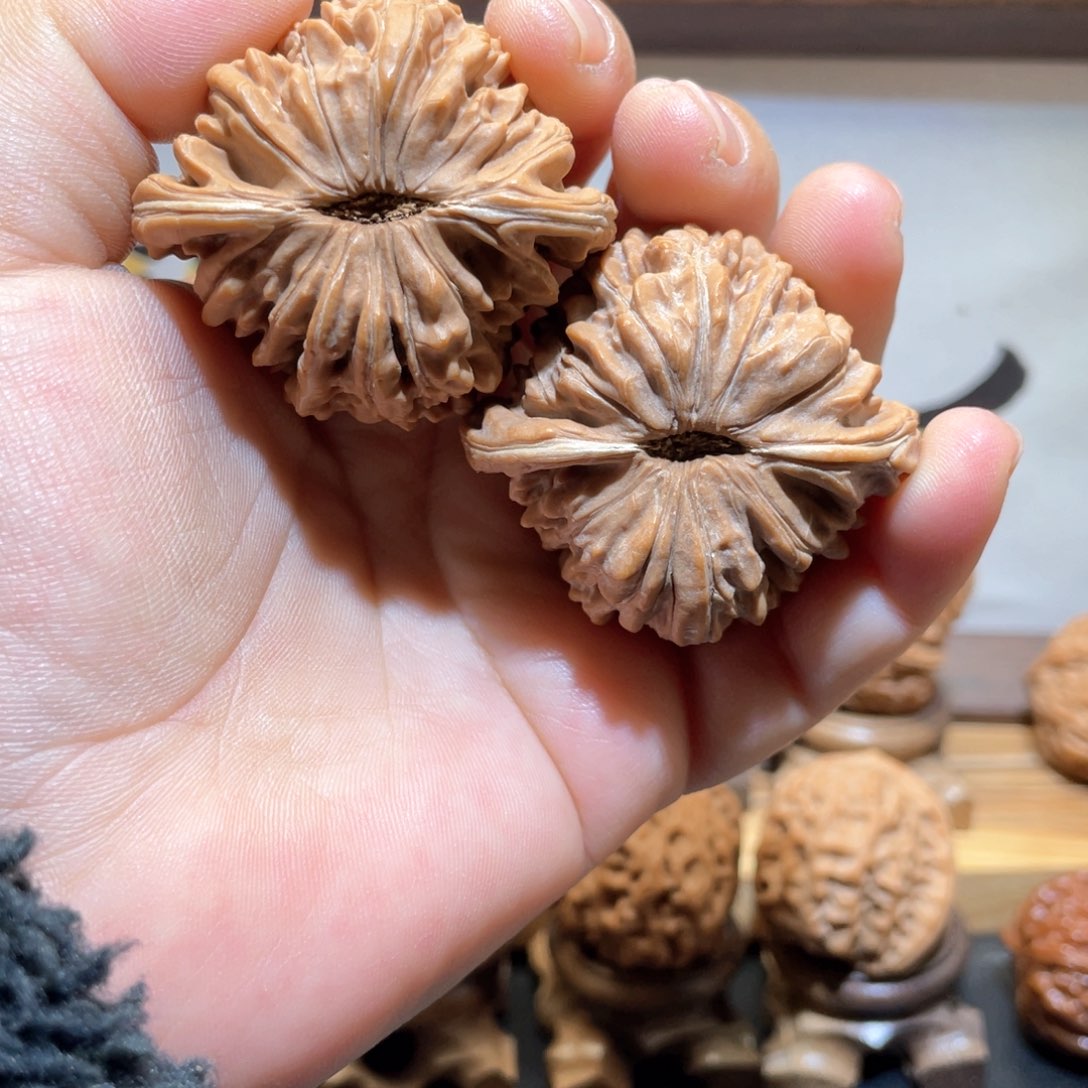 桃核吊坠44蓟县山地四座楼