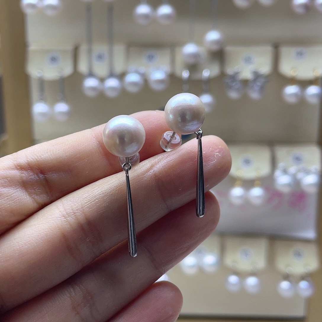 银S925镶嵌淡水珍珠耳饰