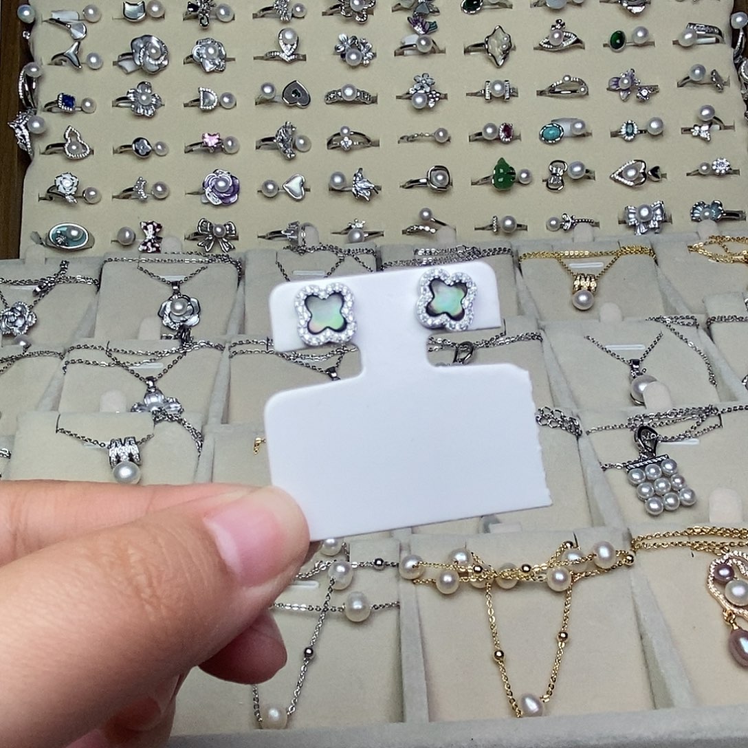 银S925镶嵌淡水珍珠耳饰