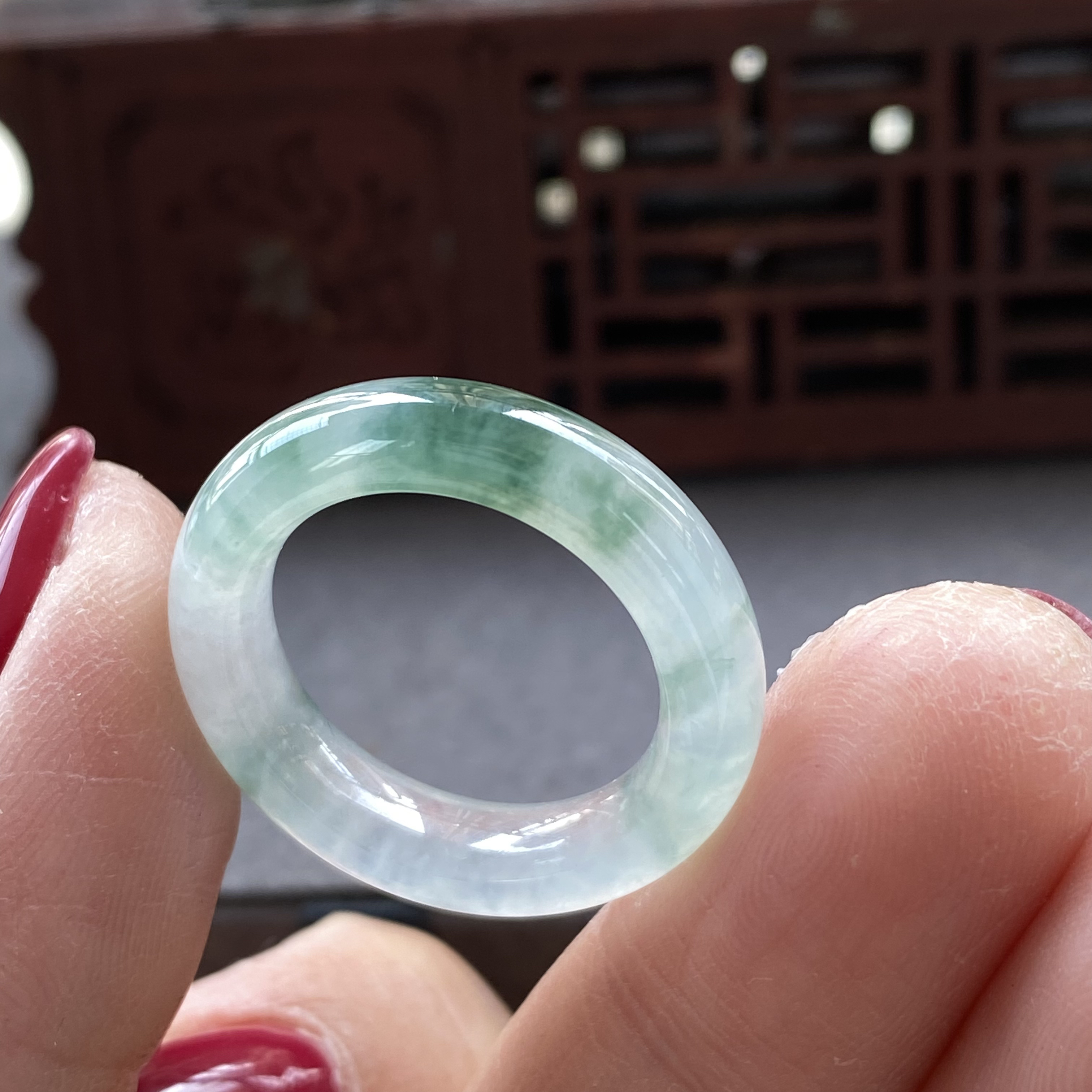 缅甸翡翠C1220 15号内径17.7-5.3-4.2冰飘芙蓉花起光戒指小冰丝