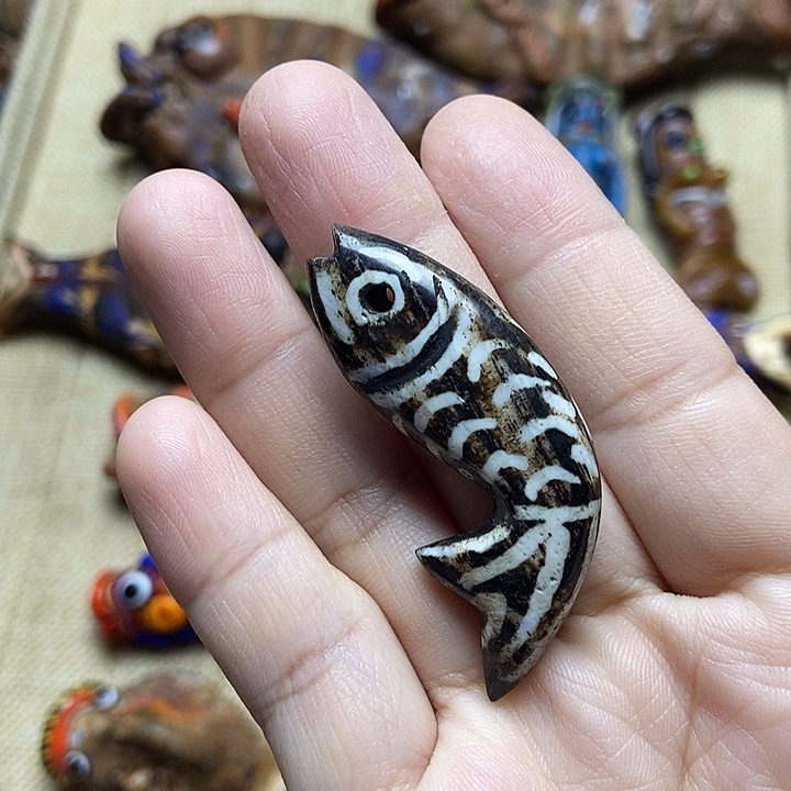 琉璃颈饰邦迪克小鱼04