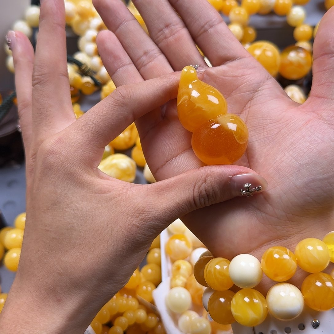 琥珀珠宝奇石未镶嵌葫芦