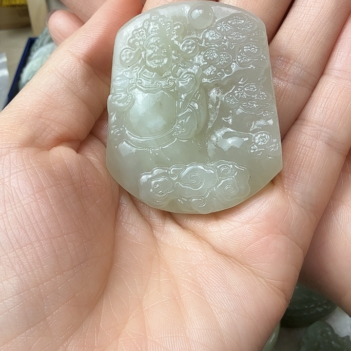 和田玉（糖玉）颈饰未镶嵌