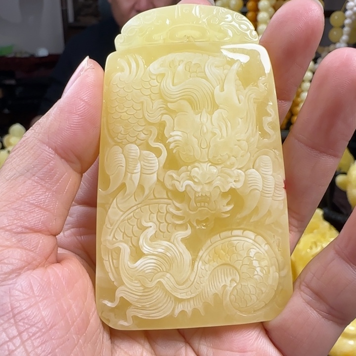 蜜蜡珠宝奇石未镶嵌