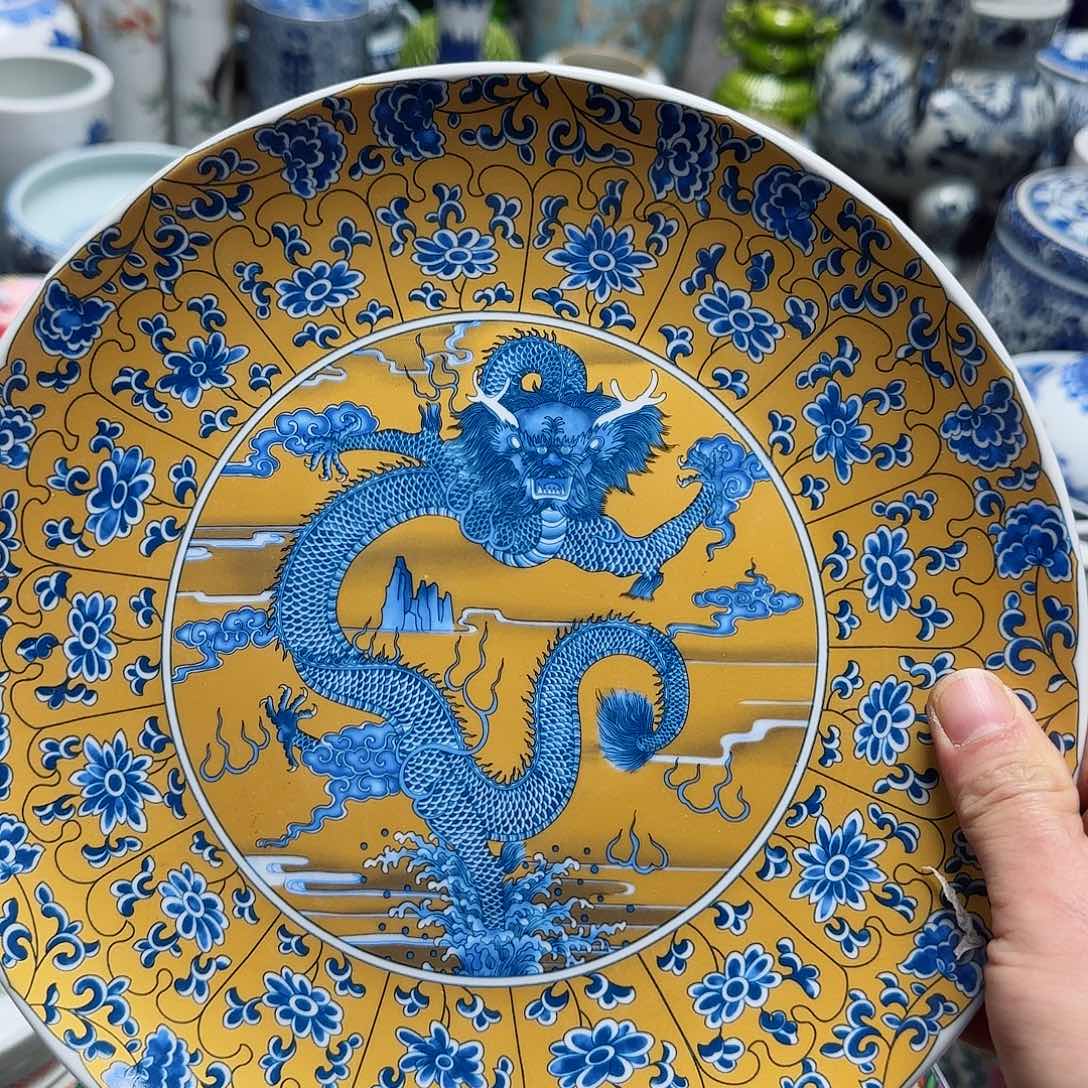 摆件瓷器的工艺技术水平