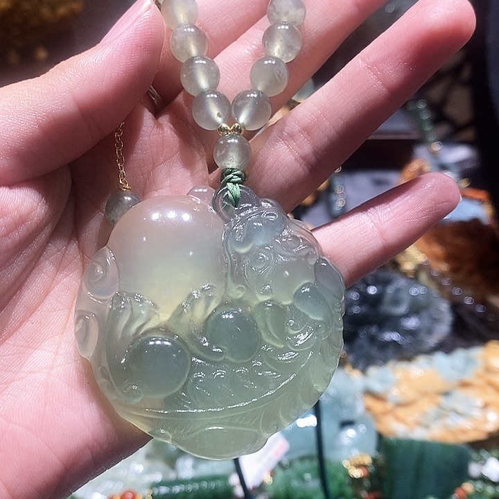 岫玉未镶嵌毛衣链