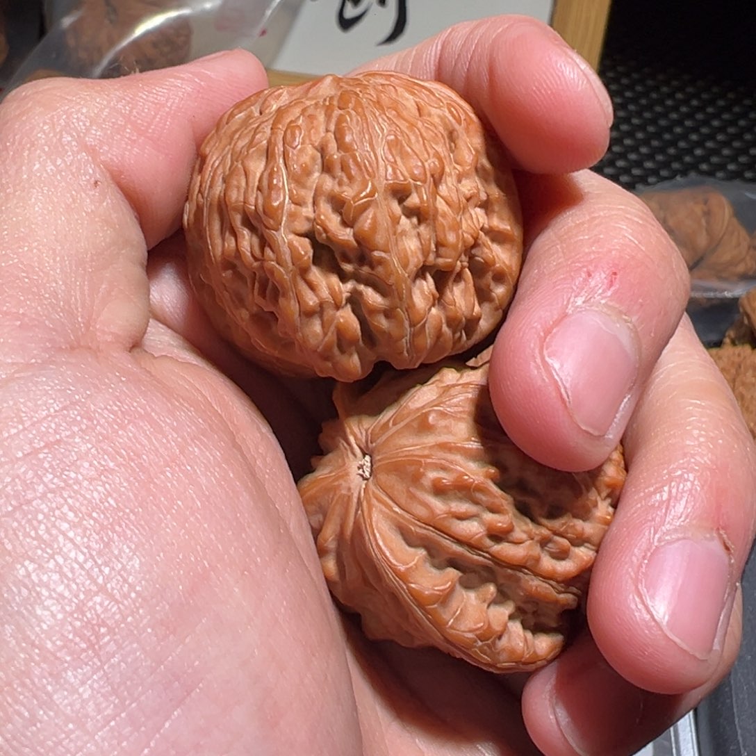 文玩核桃把件G*G磨盘 36