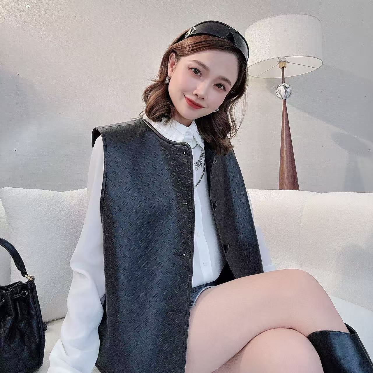 哥弟时尚复古高级感马甲秋季新款帅气开衫女装140023