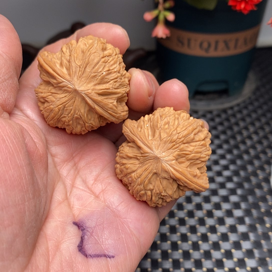 文玩核桃把件40磨盘