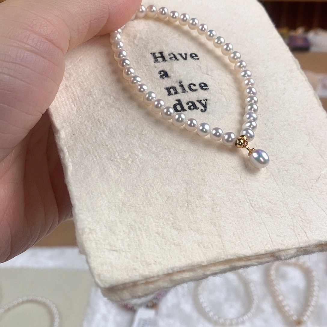 18K金镶嵌淡水珍珠手绳