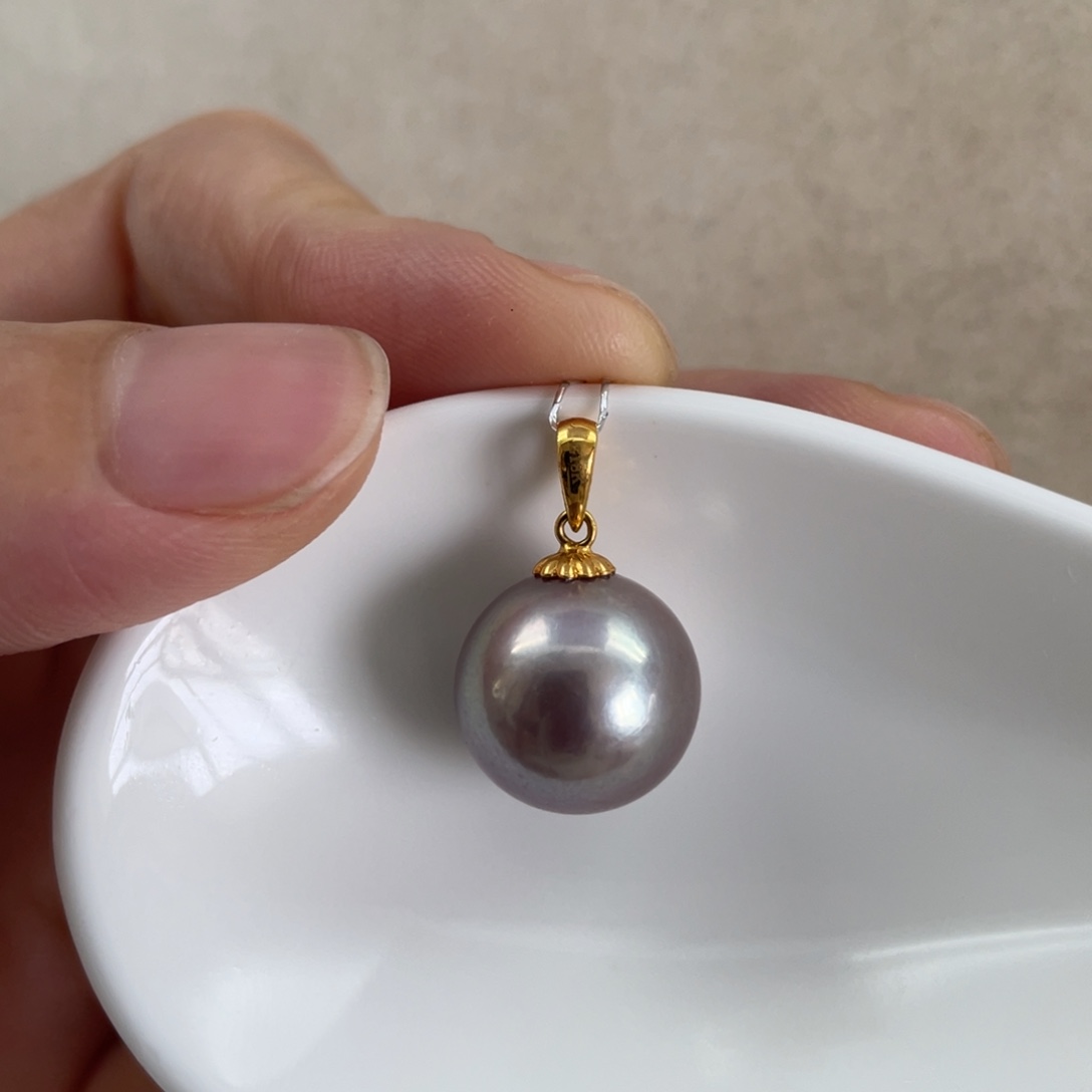 颈饰18K金镶嵌淡水珍珠13.1mm