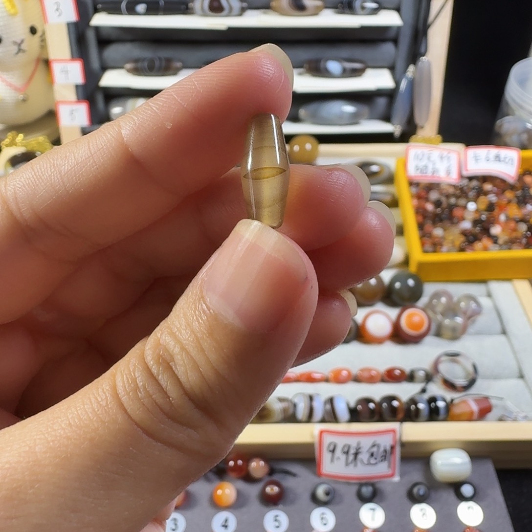 琉璃非金属经过的闪购