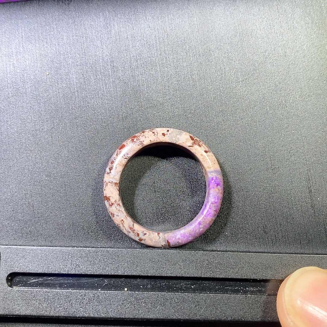 苏纪石（舒俱来）未镶嵌南非老矿舒俱来泥地戒圈18+