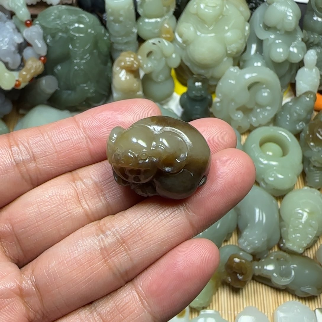 未镶嵌和田玉挂件老*