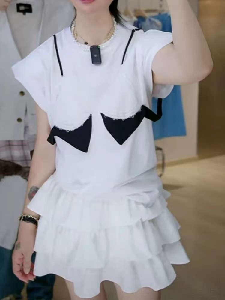 【济州岛】 纳塞斯 刺绣蕾丝吊带拼接短袖