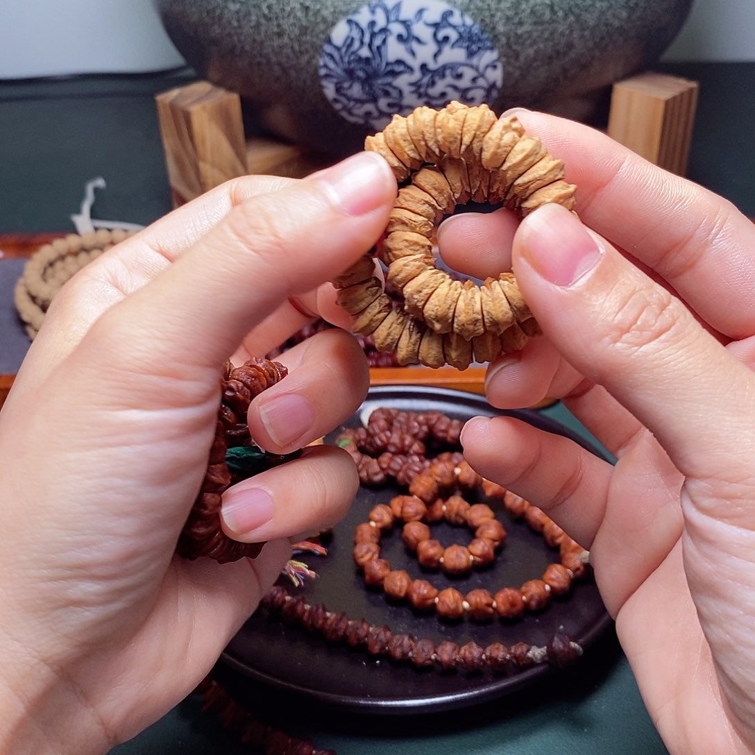 柏香籽/百香籽吊坠175.5