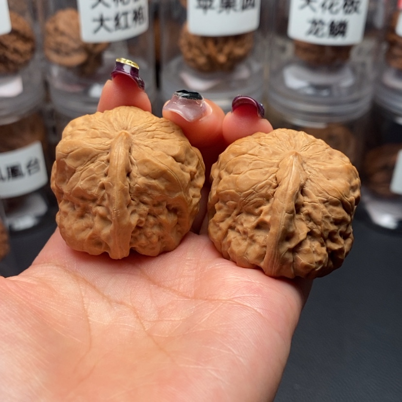 【闪购商品】吊坠文玩核桃蛤蟆头一根筋