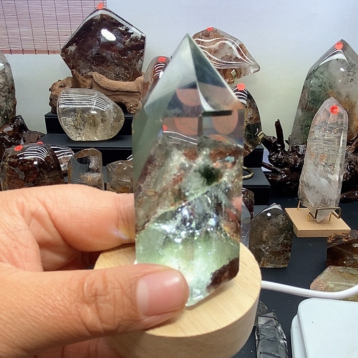 水晶大型摆件（非配饰）未镶嵌