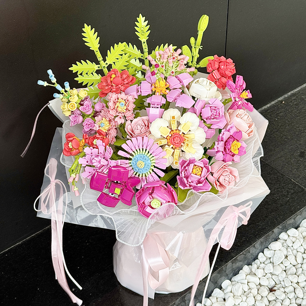 新款玫瑰积木花束拼装一整套积木花束女生系列女孩玩具情人节礼物