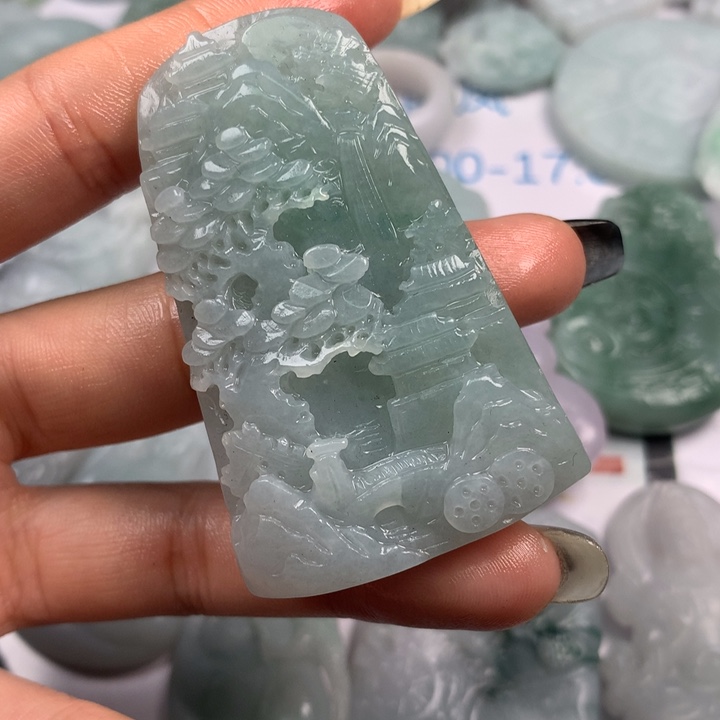 定制翡翠未镶嵌翡翠