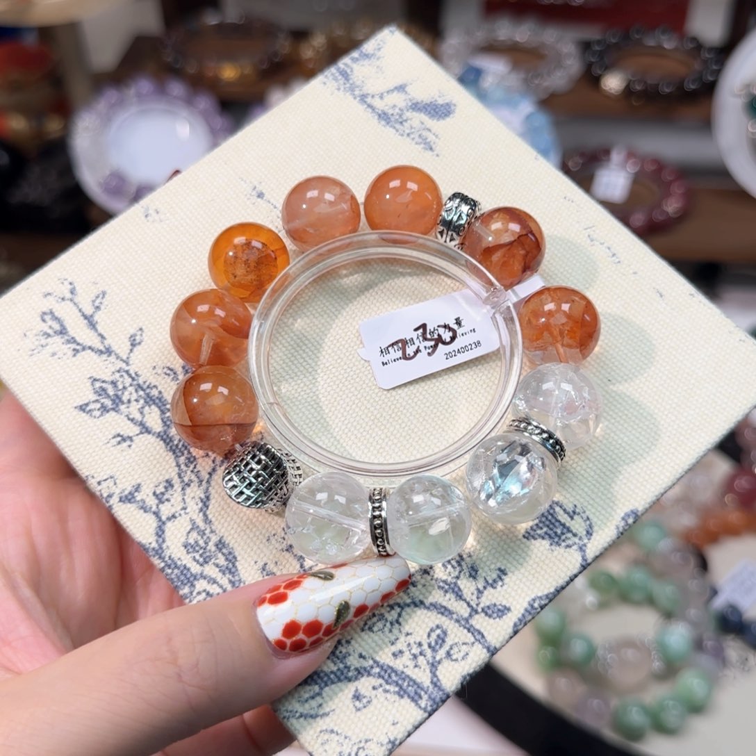 水晶手链未镶嵌设计款拍4发1哦！！！