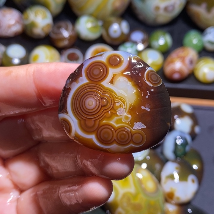 未镶嵌玛瑙/玉髓珠宝半成品164