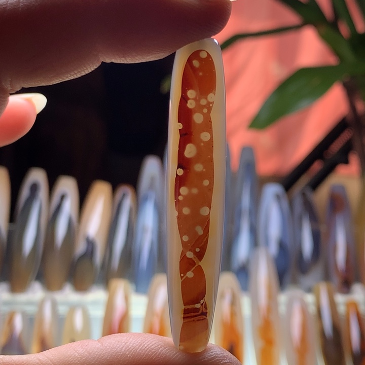 玛瑙/玉髓颈饰未镶嵌80