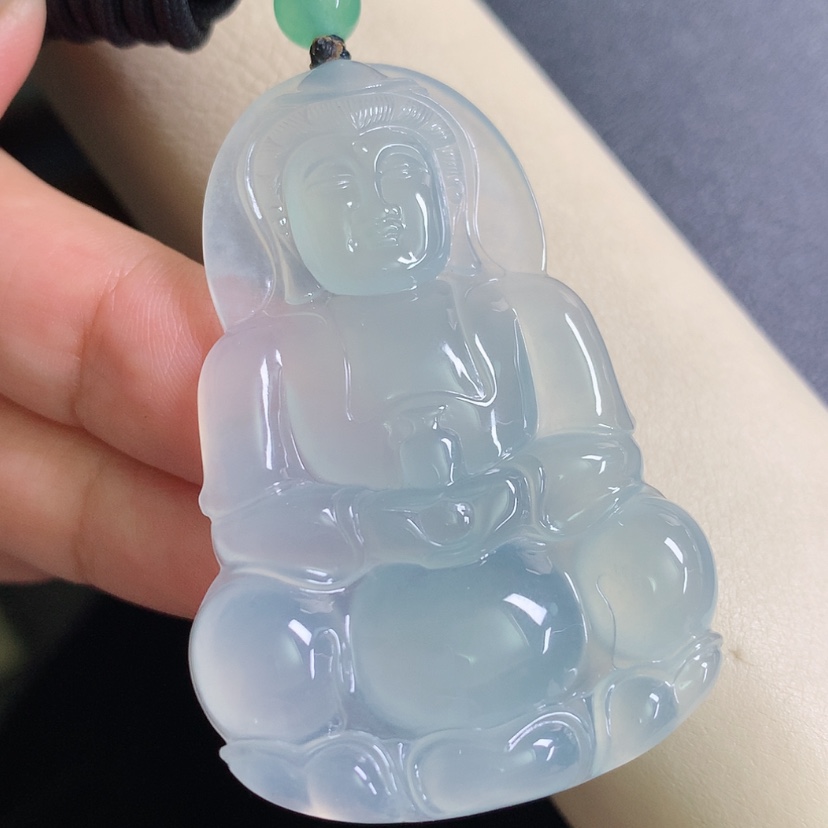 【闪购商品】翡翠颈饰未镶嵌观音