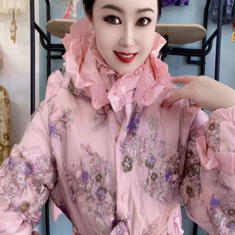 121新款时尚重工羽绒服