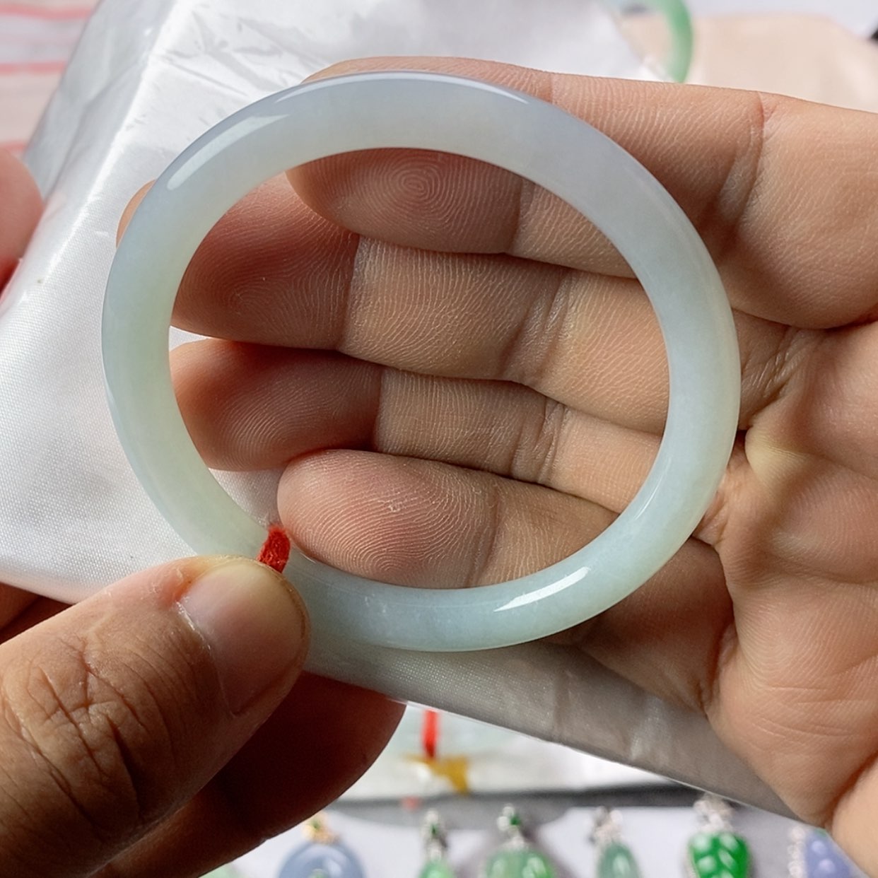 【闪购商品】未镶嵌手镯翡翠