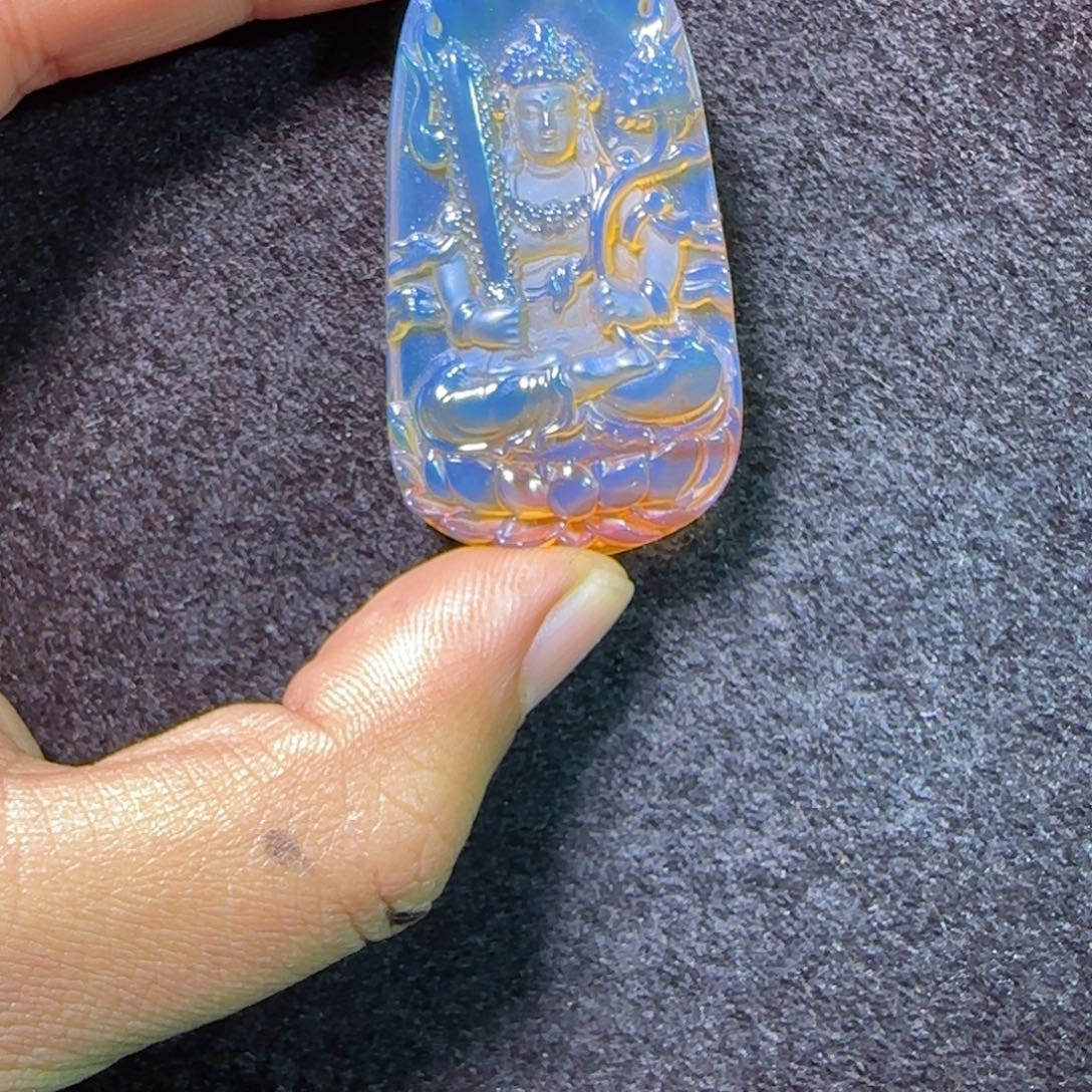 琥珀未镶嵌裸石琥珀