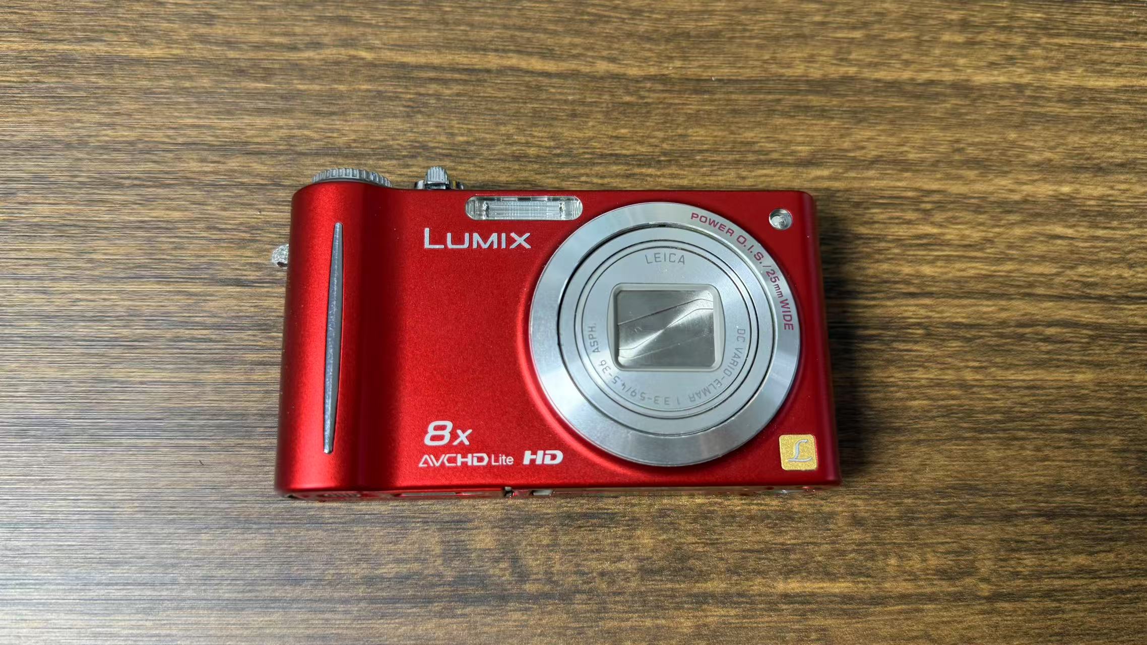 95新 Panasonic/松下 zr3松下1410万像素8倍光变莱卡镜头