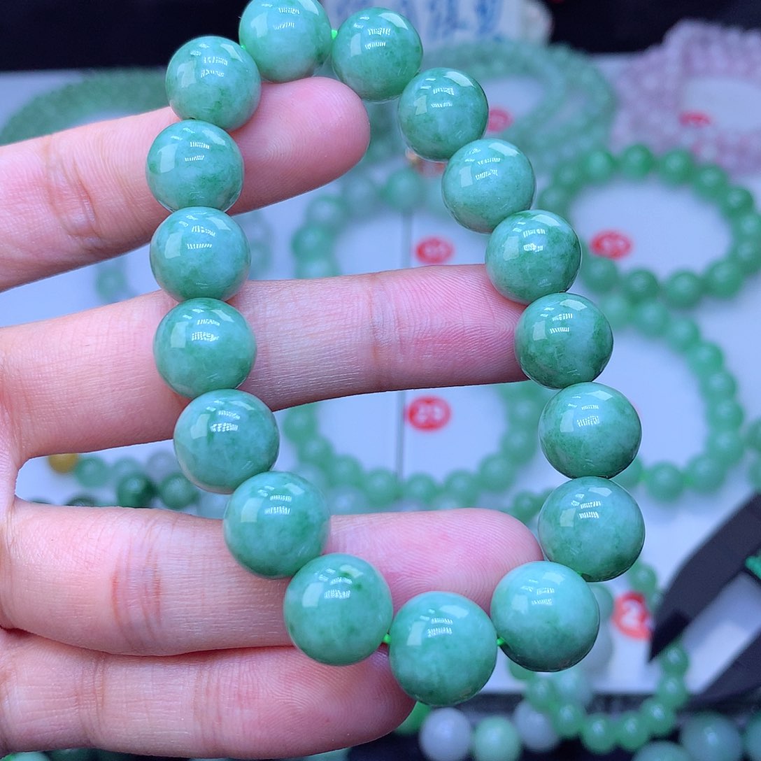 翡翠未镶嵌毛衣链