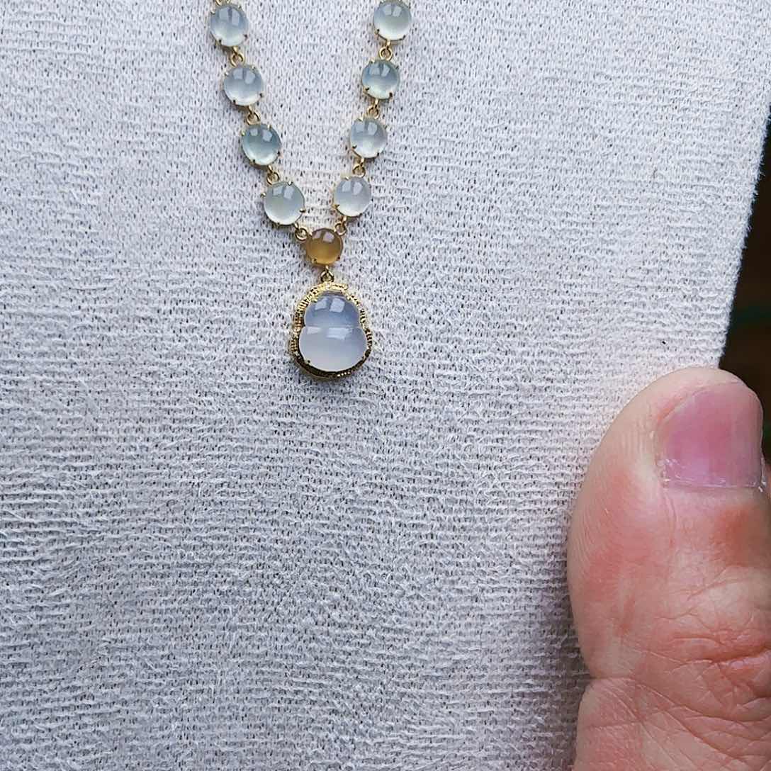 和田玉颈饰未镶嵌