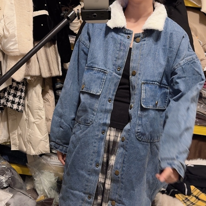 全新无暇牛仔服加绒