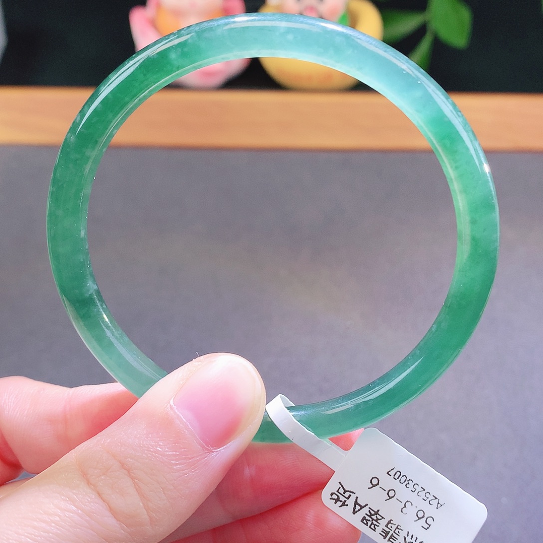 翡翠未镶嵌手镯天然翡翠