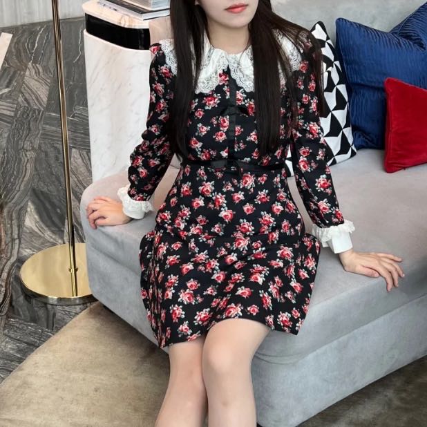 99新/Miumiu / 连衣裙/40码/Xspr4172